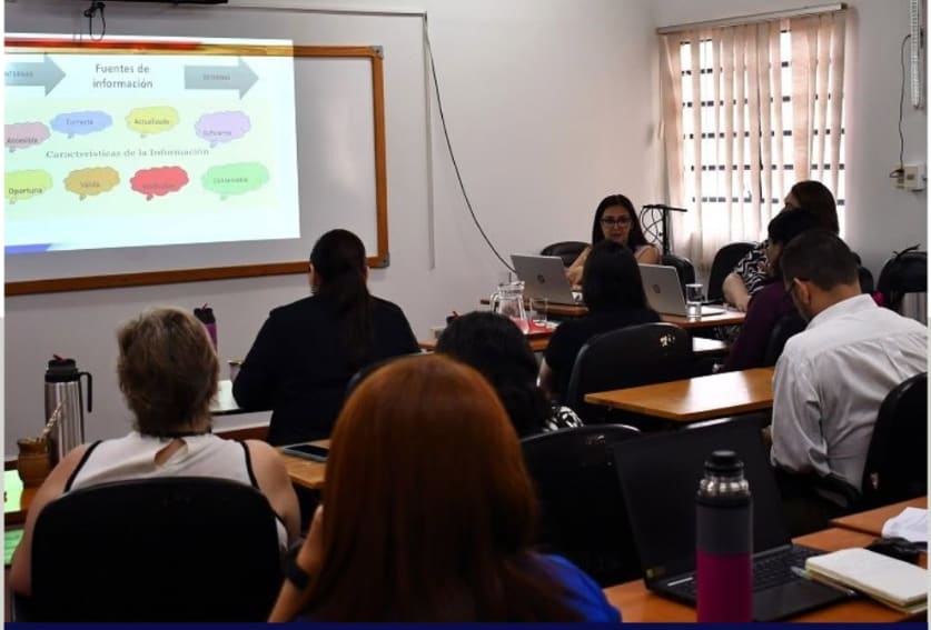 Sesión presencial con dinámica de grupo — edición anterior